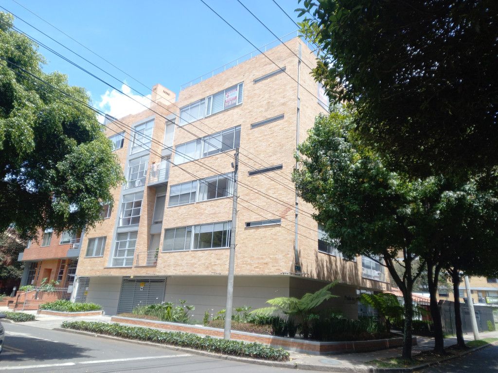 Apartamento en venta Cundinamarca Bogotá Los Cedros 160 m2 Habitaciones 3 Baños 4 Garajes 2 Precio $910000000