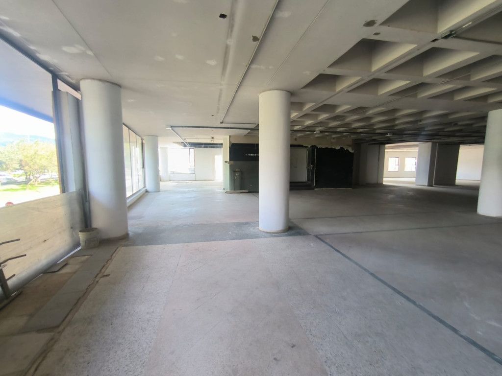 Edificio en arriendo Cundinamarca Bogotá Prado Pinzón 4303 m2 Habitaciones 20 Baños 12 Garajes 10 Precio $277000000