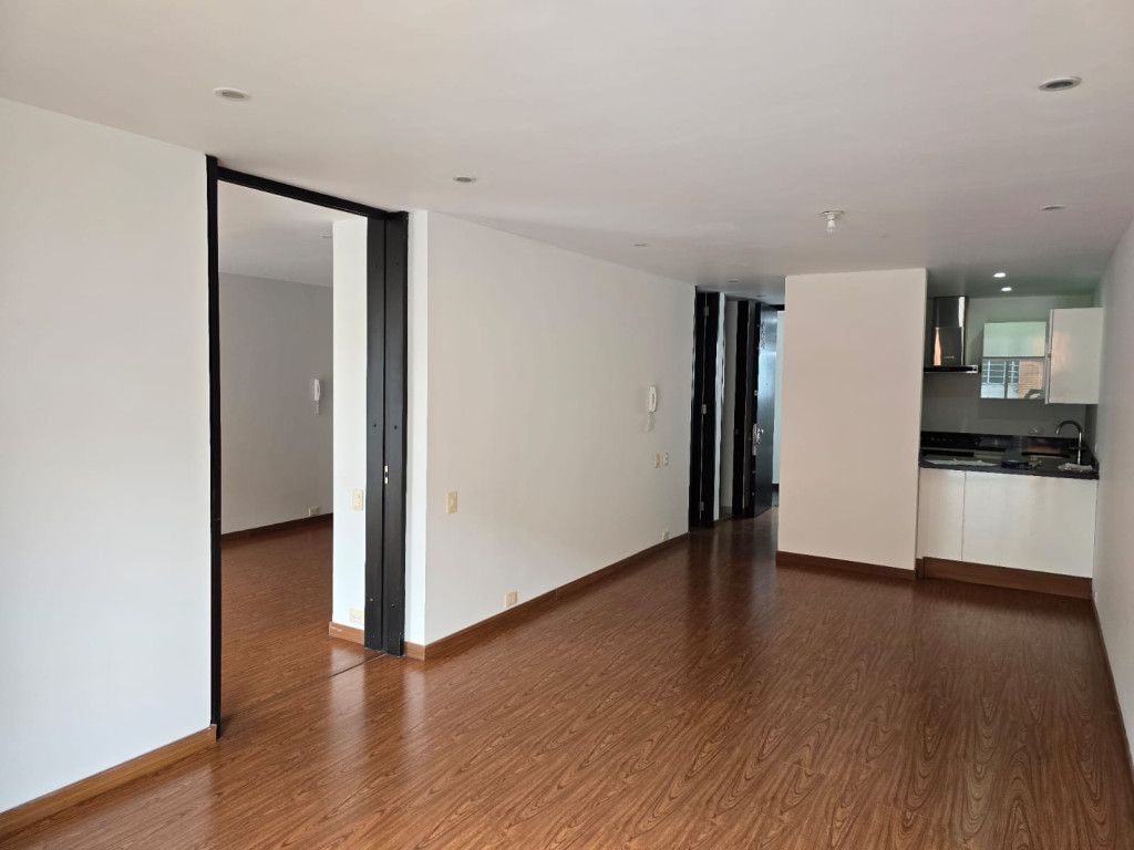 Apartamento en arriendo Cundinamarca Bogotá Santa Barbara Central 74 m2 Habitaciones 1 Baños 2 Garajes 2 Precio $3779000