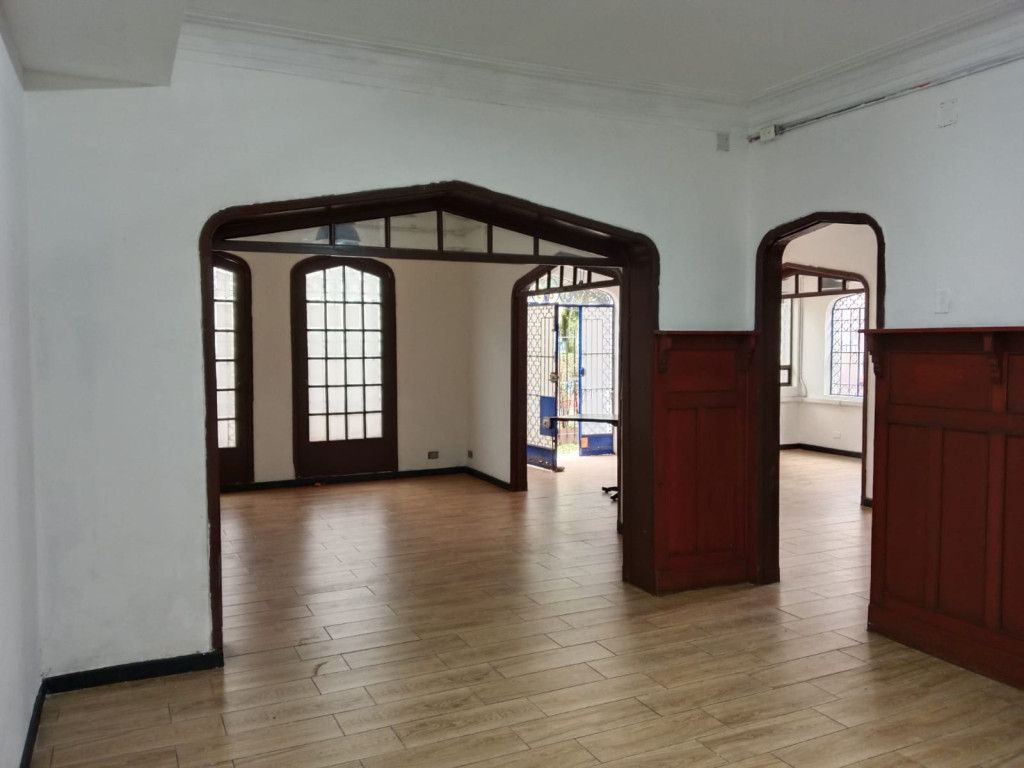 Casa en arriendo Cundinamarca Bogotá Quinta Camacho 527 m2 Habitaciones 7 Baños 8 Garajes 1 Precio $14000000