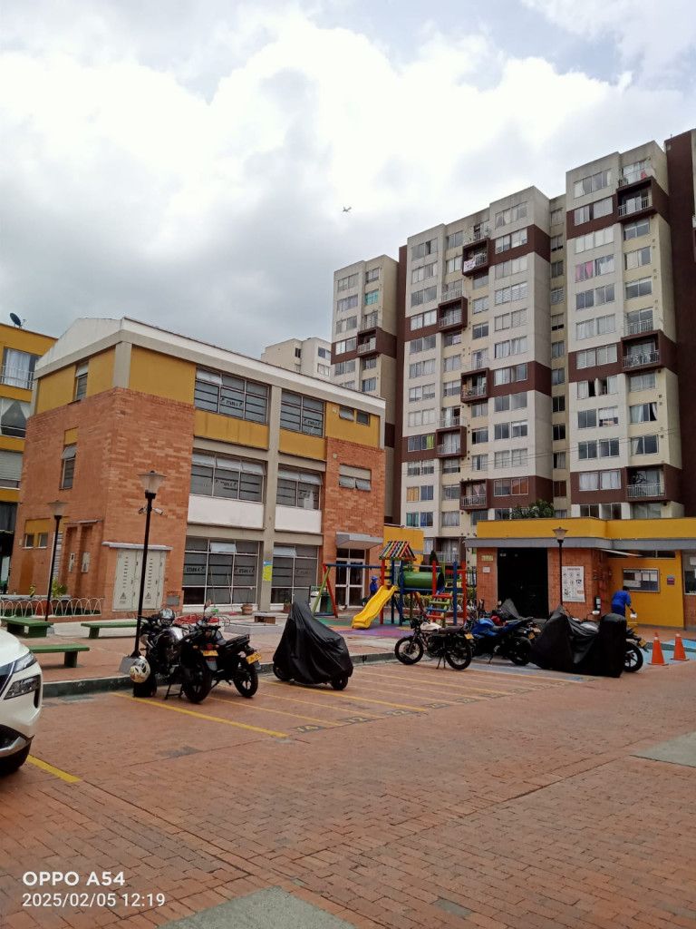 Apartamento en venta Cundinamarca Bogotá El Salitre 50 m2 Habitaciones 3 Baños 1 Garajes 1 Precio $210000000
