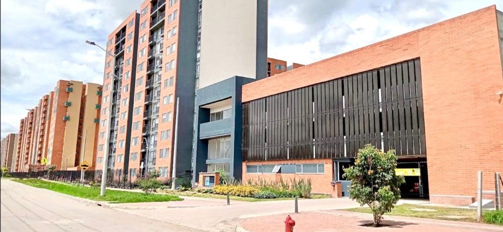 Apartamento en arriendo Cundinamarca Madrid Conjunto Residencial Boreal 57 m2 Habitaciones 3 Baños 2 Garajes 1 Precio $1342500