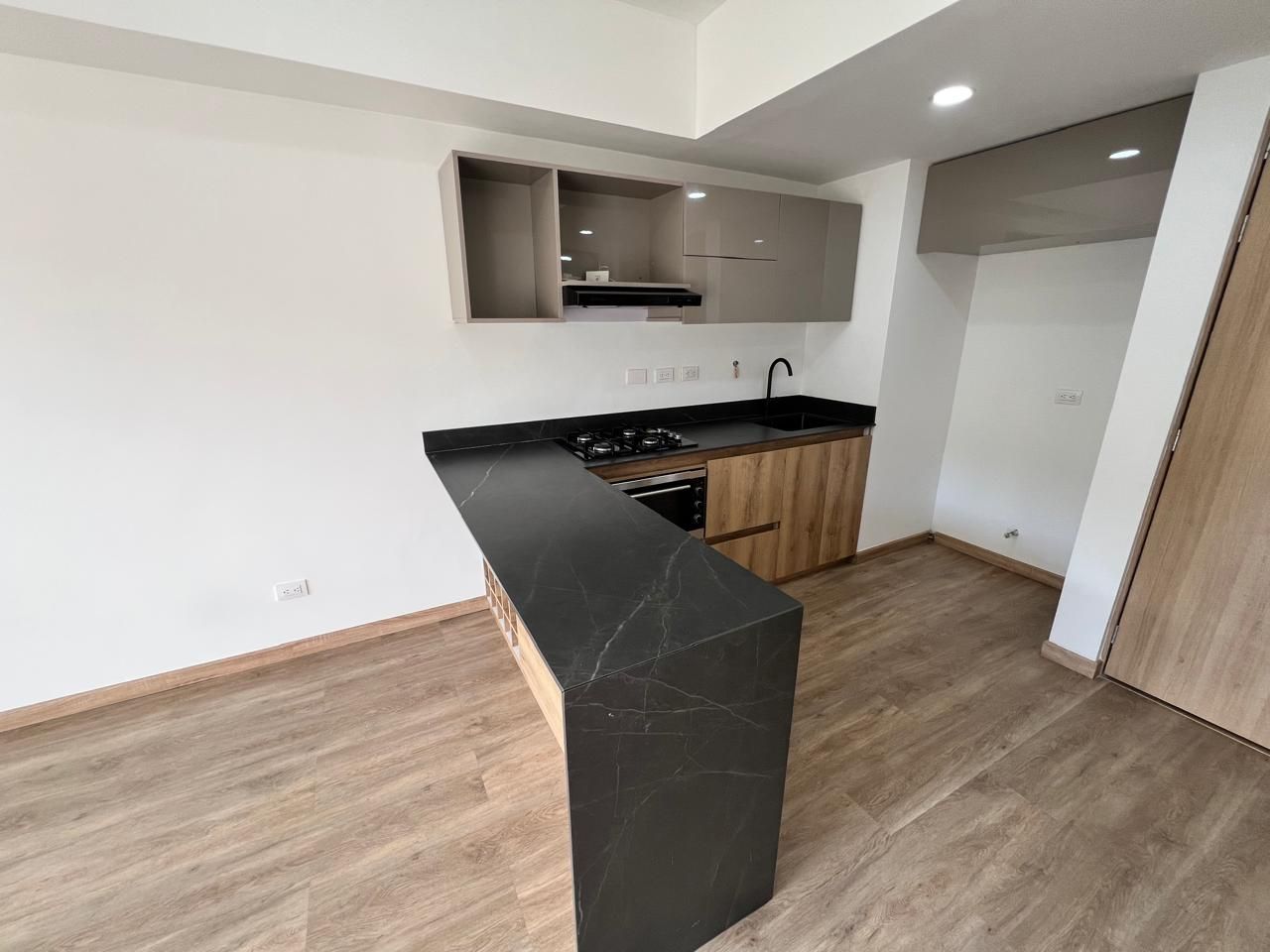 Apartamento en arriendo Antioquia Sabaneta Tres Esquinas 55 m2 Habitaciones 2 Baños 2 Garajes 1 Precio $2750000