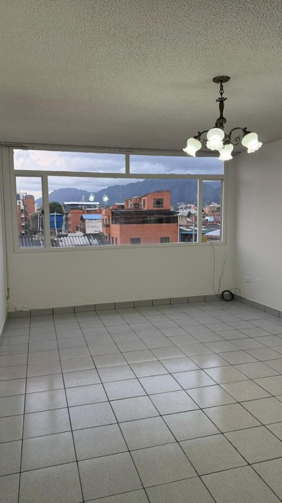 Apartamento en arriendo Cundinamarca Bogotá Palermo 68 m2 Habitaciones 3 Baños 1 Garajes 0 Precio $1600000