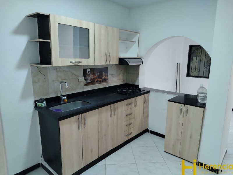 Casa en arriendo Antioquia Medellín La Floresta 90 m2 Habitaciones 5 Baños 2 Garajes 0 Precio $3000000