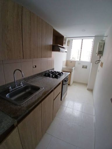 Apartamento en arriendo Antioquia Medellín Los Colores 85 m2 Habitaciones 3 Baños 2 Garajes 1 Precio $3000000