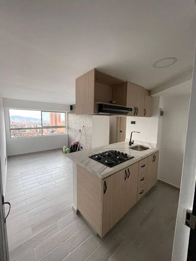 Apartamento en venta Antioquia Medellín La Floresta 33 m2 Habitaciones 2 Baños 1 Garajes 1 Precio $310000000