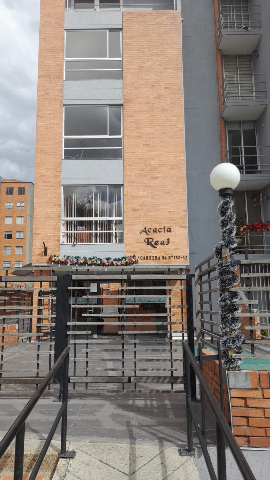 Apartamento en arriendo Cundinamarca Bogotá Mazuren - Edif Acacio Real 1 70 m2 Habitaciones 2 Baños 2 Garajes 1 Precio $2570000