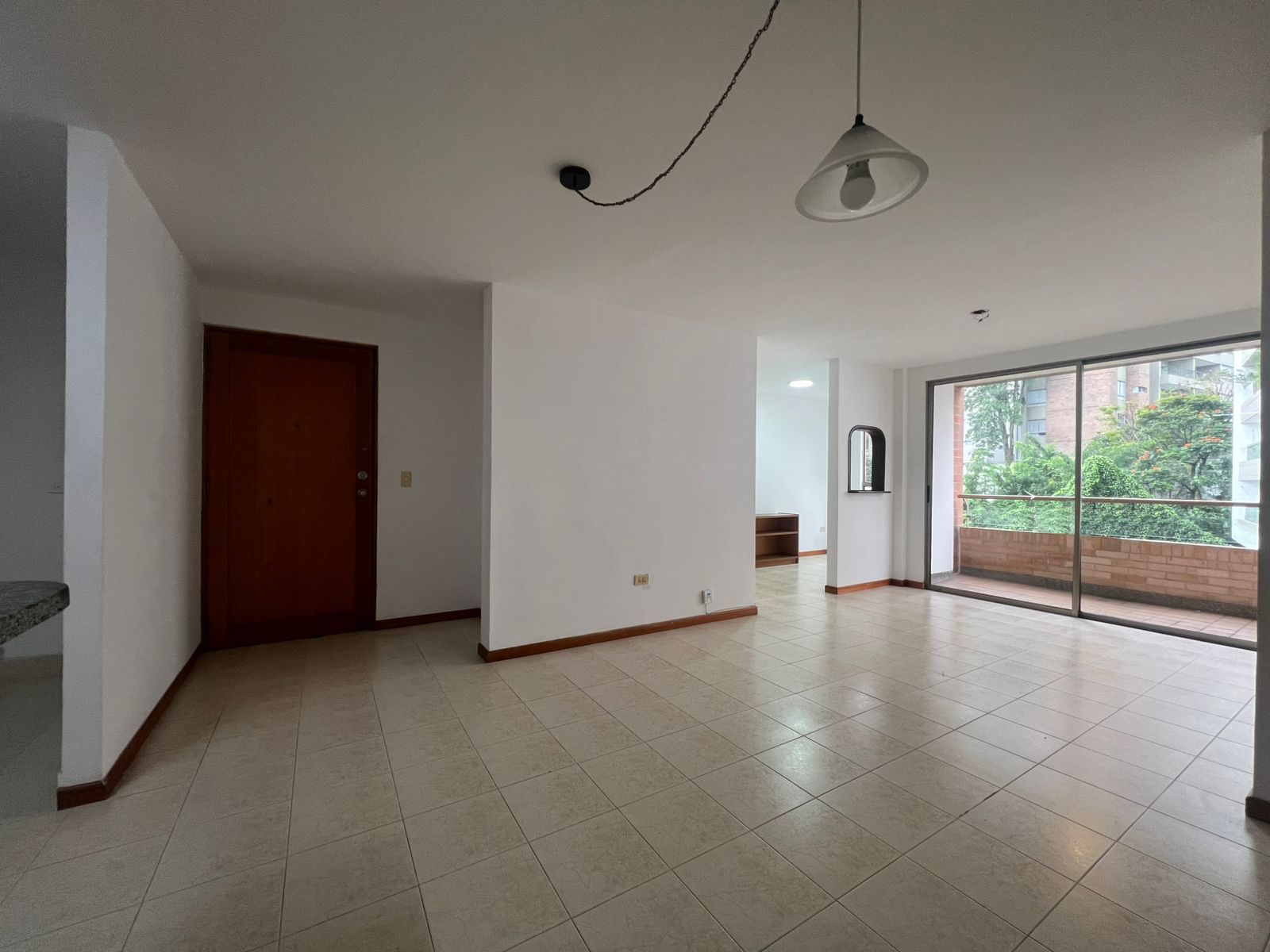 Apartamento en venta Antioquia Medellín El Castillo 87 m2 Habitaciones 2 Baños 2 Garajes 1 Precio $650000000