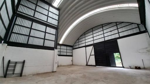 Bodega en arriendo Antioquia El Carmen De Viboral La Alhambra 300 m2 Habitaciones 0 Baños 2 Garajes 0 Precio $8500000