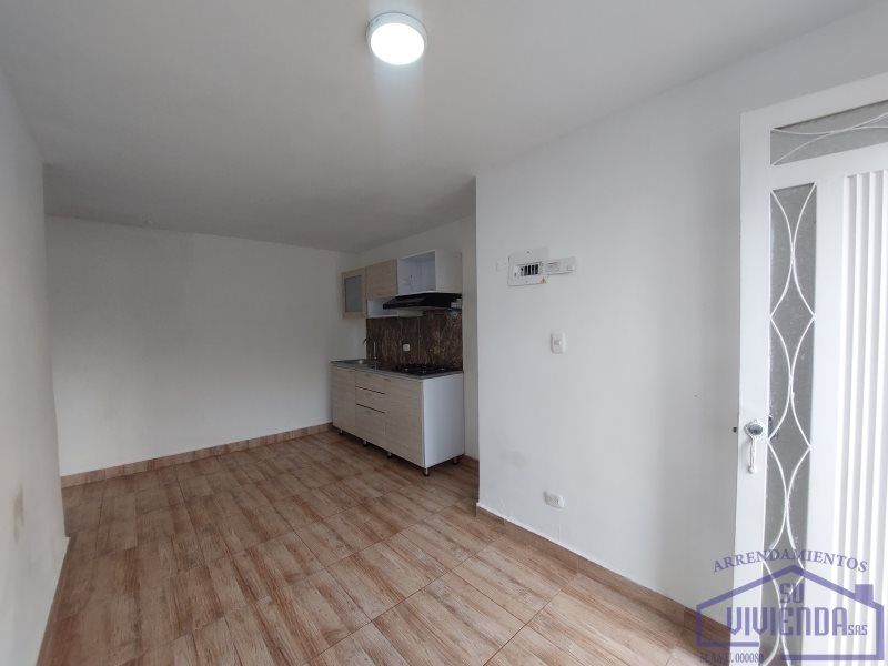 Apartamento en arriendo Antioquia Medellín La Mansion 50 m2 Habitaciones 2 Baños 1 Garajes 0 Precio $1350000