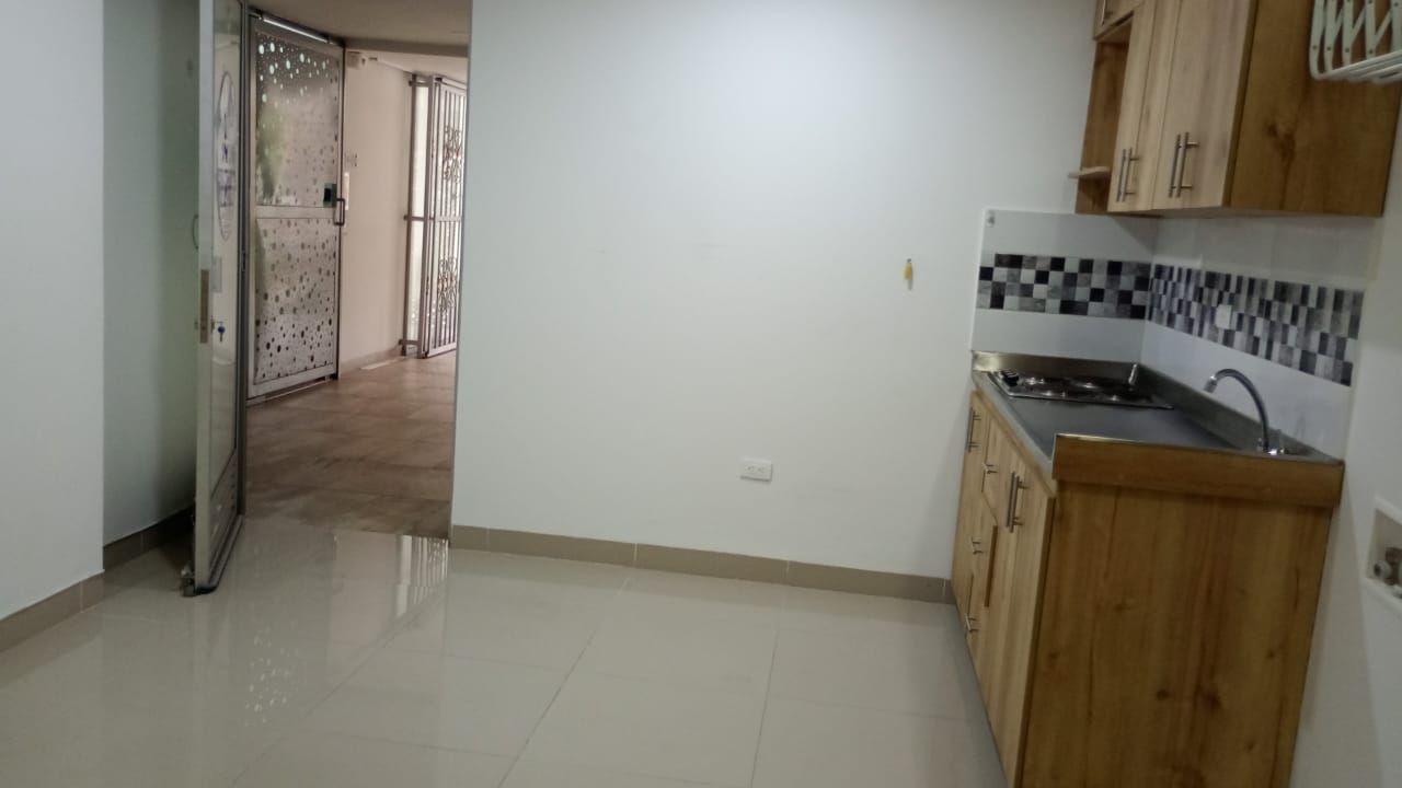 Apartaestudio en arriendo Antioquia Envigado Obrero 45 m2 Habitaciones 1 Baños 1 Garajes 0 Precio $1300000