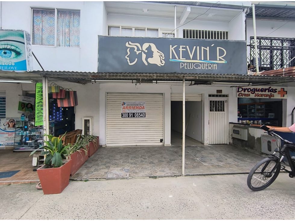 Local en arriendo Valle Del Cauca Cali San Pedro 30 m2 Habitaciones 0 Baños 1 Garajes 0 Precio $1200000