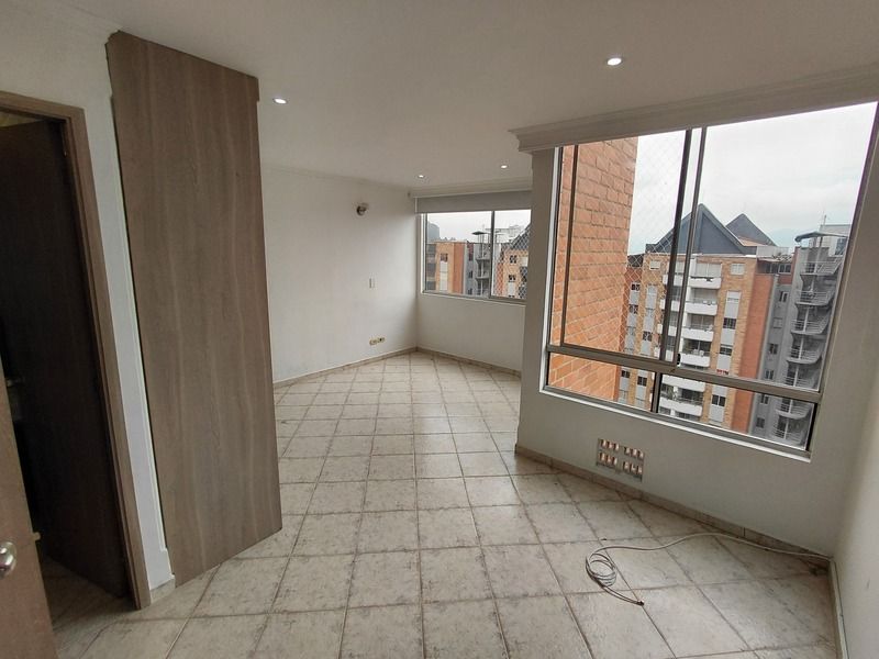 Apartamento en arriendo Antioquia Medellín Asomadera No2 60 m2 Habitaciones 2 Baños 2 Garajes 0 Precio $2350000