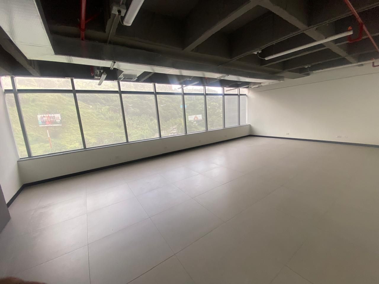 Oficina en arriendo Antioquia Medellín Altos Del Poblado 110 m2 Habitaciones 0 Baños 1 Garajes 1 Precio $8300000