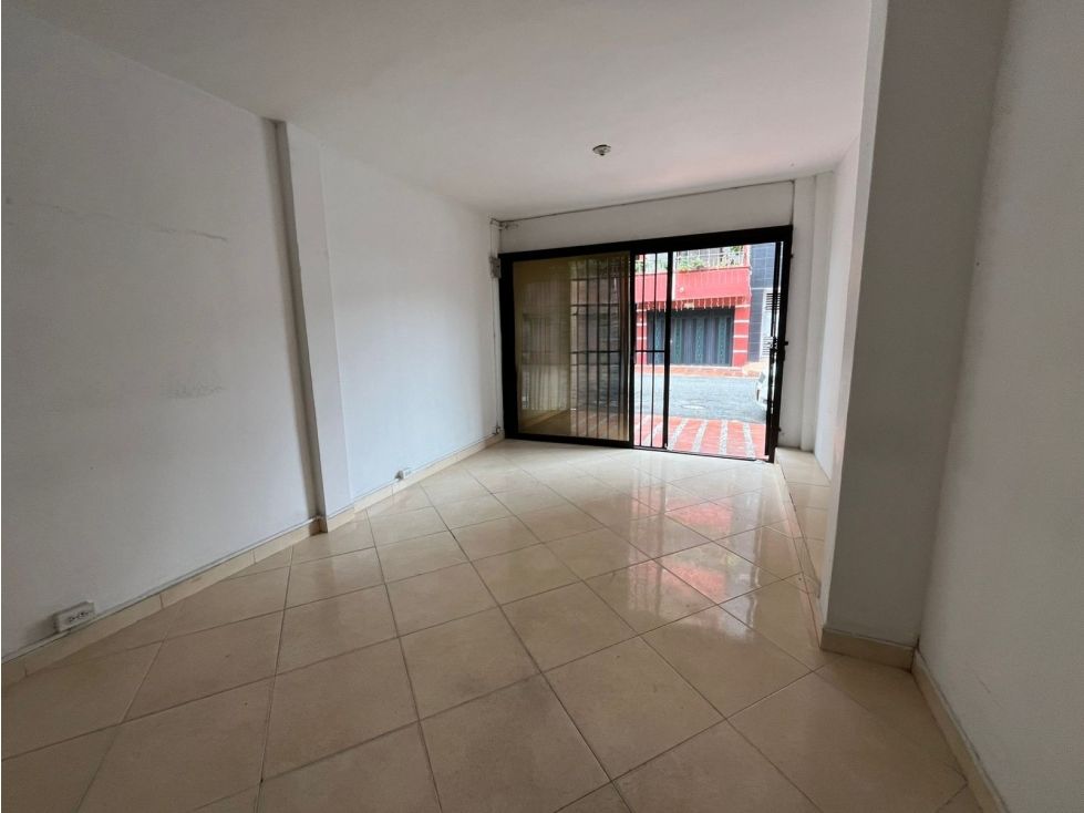 Local en arriendo Antioquia Envigado Milán - Vallejuelos 20 m2 Habitaciones 0 Baños 1 Garajes 0 Precio $1500000