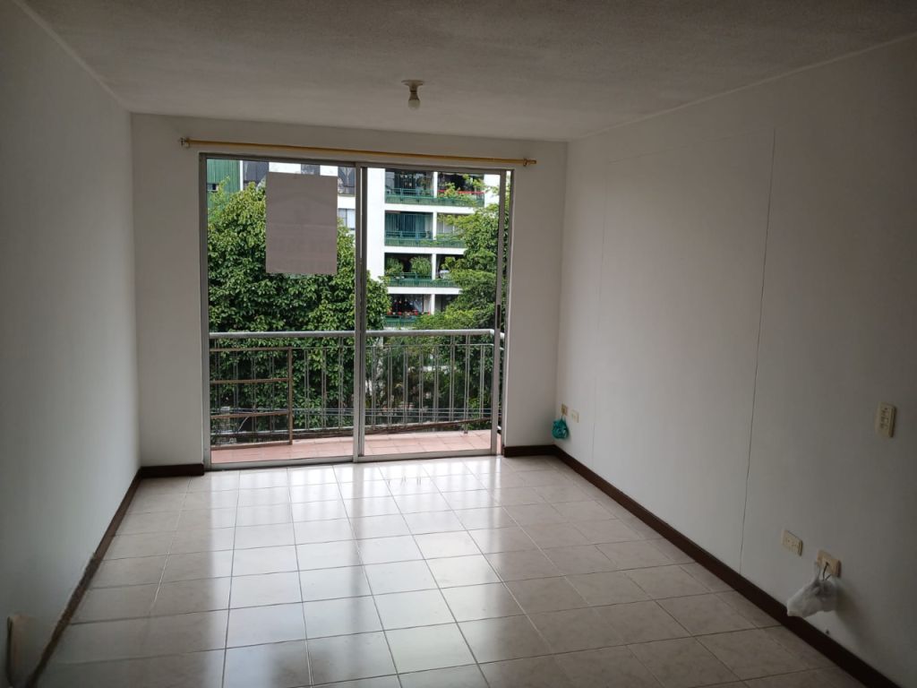 Apartamento en arriendo Valle Del Cauca Cali Pampa Linda 65 m2 Habitaciones 3 Baños 2 Garajes 1 Precio $1200000
