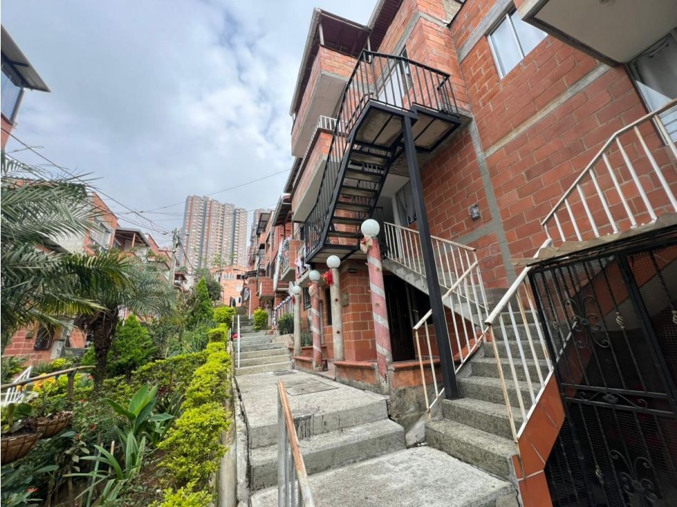 Apartamento en arriendo Antioquia Medellín Cucaracho 70 m2 Habitaciones 2 Baños 1 Garajes 0 Precio $1450000