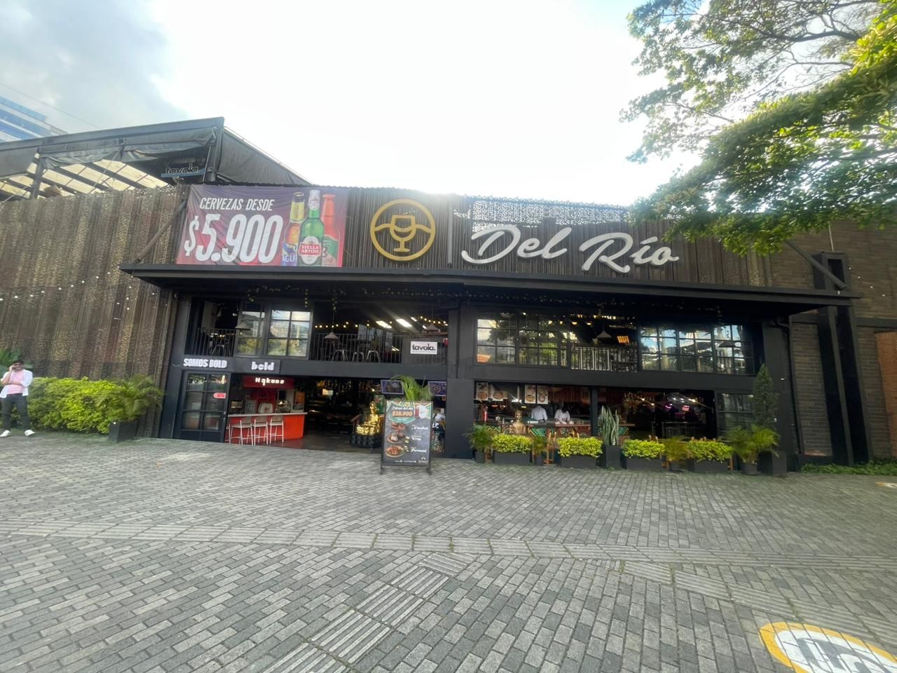 Local en arriendo Antioquia Medellín Simesa 20 m2 Habitaciones 0 Baños 0 Garajes 0 Precio $8000000