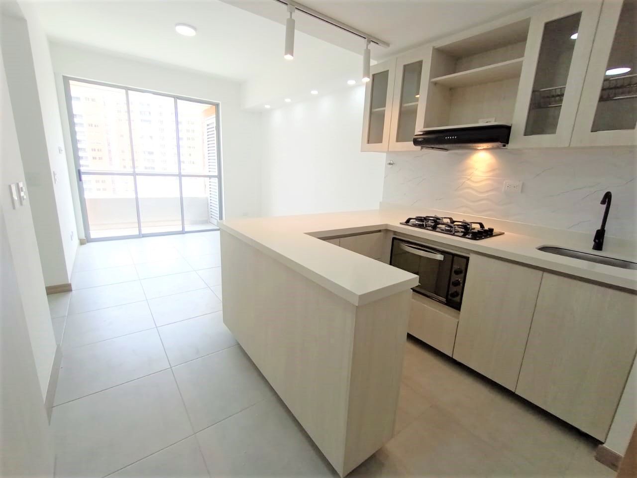 Apartamento en venta Antioquia Sabaneta Tres Esquinas 54 m2 Habitaciones 2 Baños 2 Garajes 1 Precio $440000000