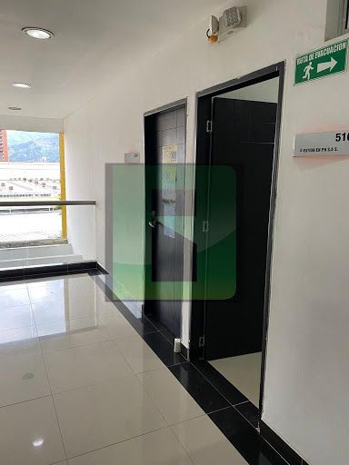 Oficina en venta Antioquia Bello Zona Comercial Puerta Del Norte 1 Y 2 24 m2 Habitaciones 0 Baños 1 Garajes 0 Precio $240000000