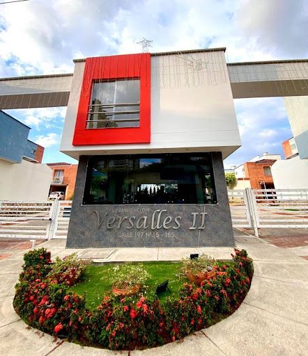 Casa en arriendo Santander Floridablanca Br Paraguitas Real 132 m2 Habitaciones 3 Baños 2 Garajes 1 Precio $2800000