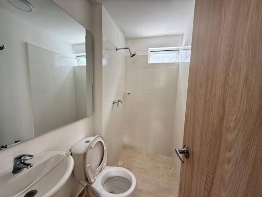 Apartamento en arriendo Antioquia Medellín Santa Rosa De Lima 70 m2 Habitaciones 3 Baños 2 Garajes 1 Precio $2600000