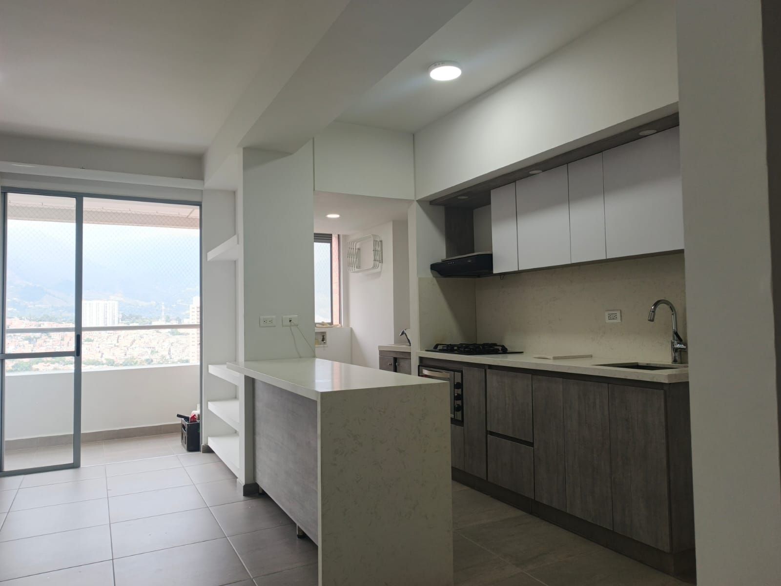 Apartamento en arriendo Antioquia Bello Zona Industrial 1 84 m2 Habitaciones 3 Baños 2 Garajes 1 Precio $2900000