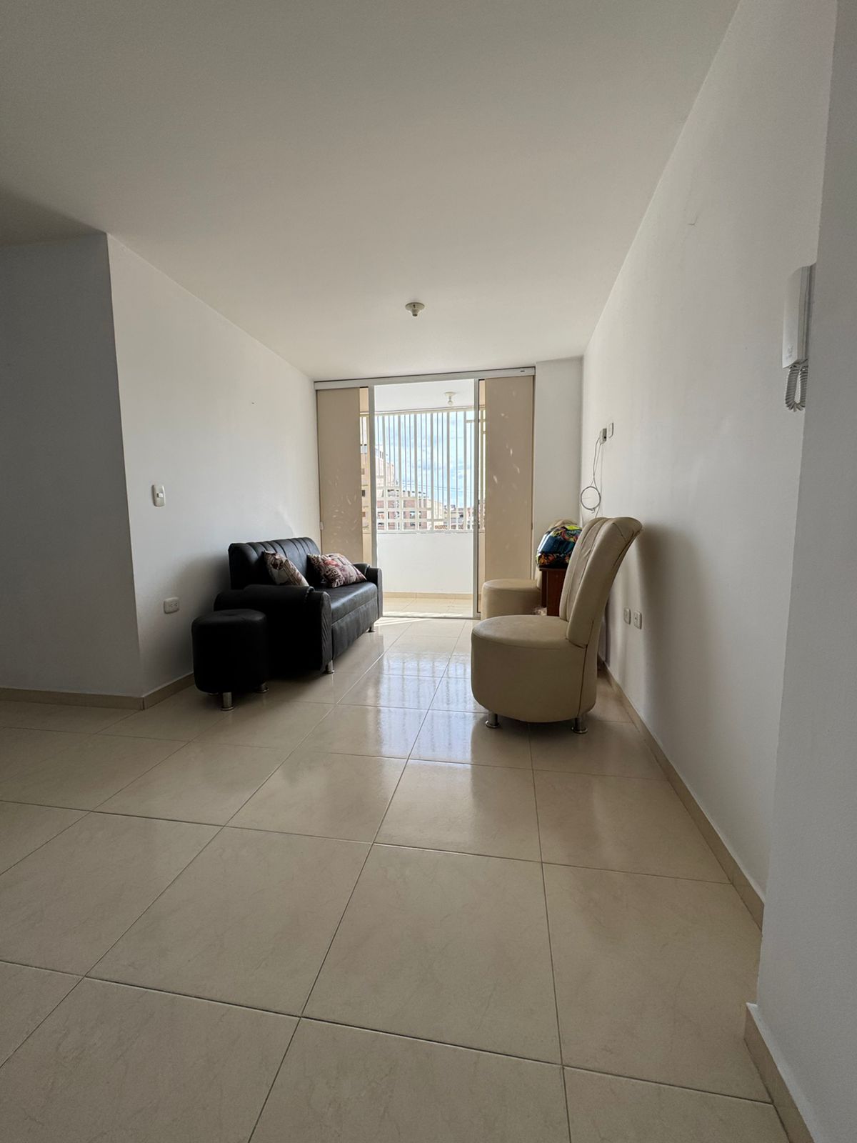 Apartamento en venta Santander Girón El Poblado 47 m2 Habitaciones 3 Baños 2 Garajes 1 Precio $180000000