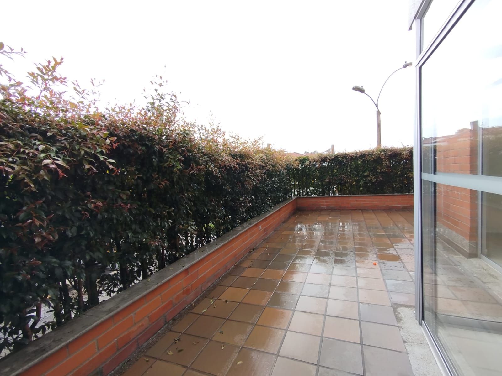 Apartamento en arriendo Antioquia Rionegro San Antonio 100 m2 Habitaciones 2 Baños 2 Garajes 1 Precio $2500000