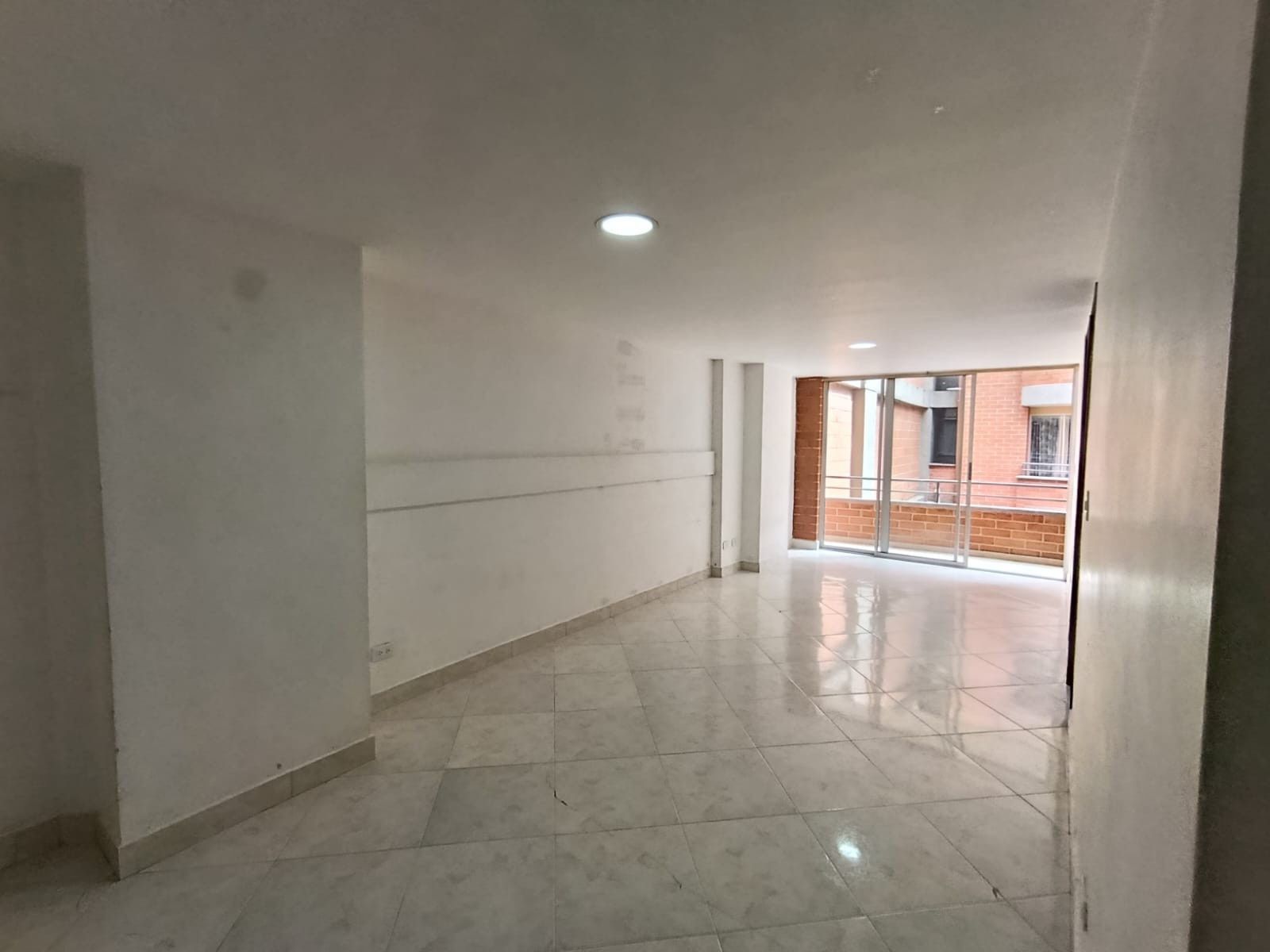Apartamento en arriendo Antioquia Bello Central 90 m2 Habitaciones 2 Baños 2 Garajes 0 Precio $1700000