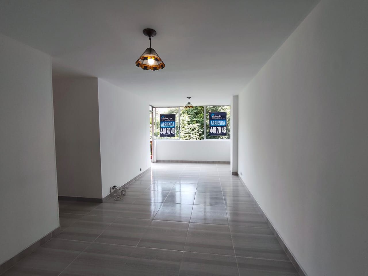 Apartamento en arriendo Antioquia Envigado La Mesa 100 m2 Habitaciones 3 Baños 2 Garajes 2 Precio $4000000