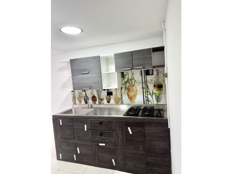 Apartamento en venta Antioquia Medellín La Pinuela 50 m2 Habitaciones 2 Baños 1 Garajes 0 Precio $210000000