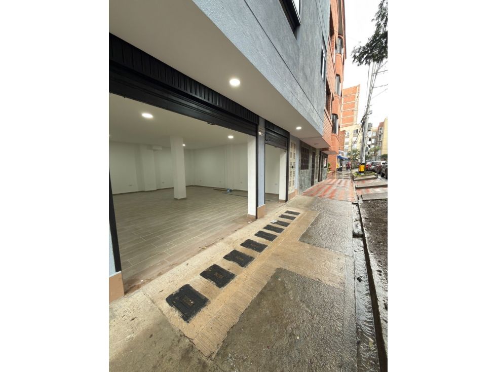 Local en arriendo Antioquia Medellín Las Esmeraldas 58 m2 Habitaciones 0 Baños 0 Garajes 0 Precio $2800000