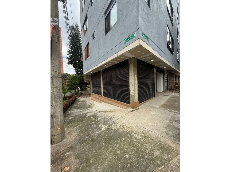 Local en arriendo Antioquia Medellín Las Esmeraldas 58 m2 Habitaciones 0 Baños 0 Garajes 0 Precio $3000000