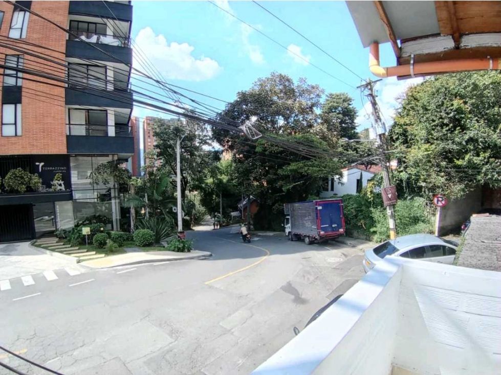 Apartamento en arriendo Antioquia Envigado La Inmaculada 80 m2 Habitaciones 3 Baños 2 Garajes 0 Precio $2000000