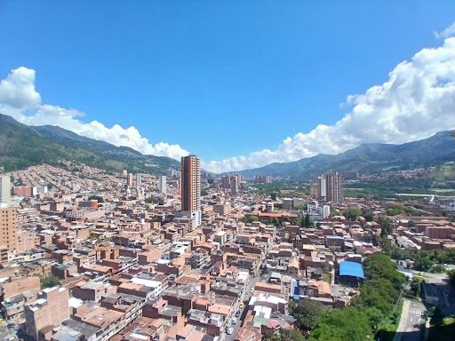 Apartaestudio en arriendo Antioquia Bello Zona Industrial No 1 47 m2 Habitaciones 1 Baños 2 Garajes 1 Precio $1900000