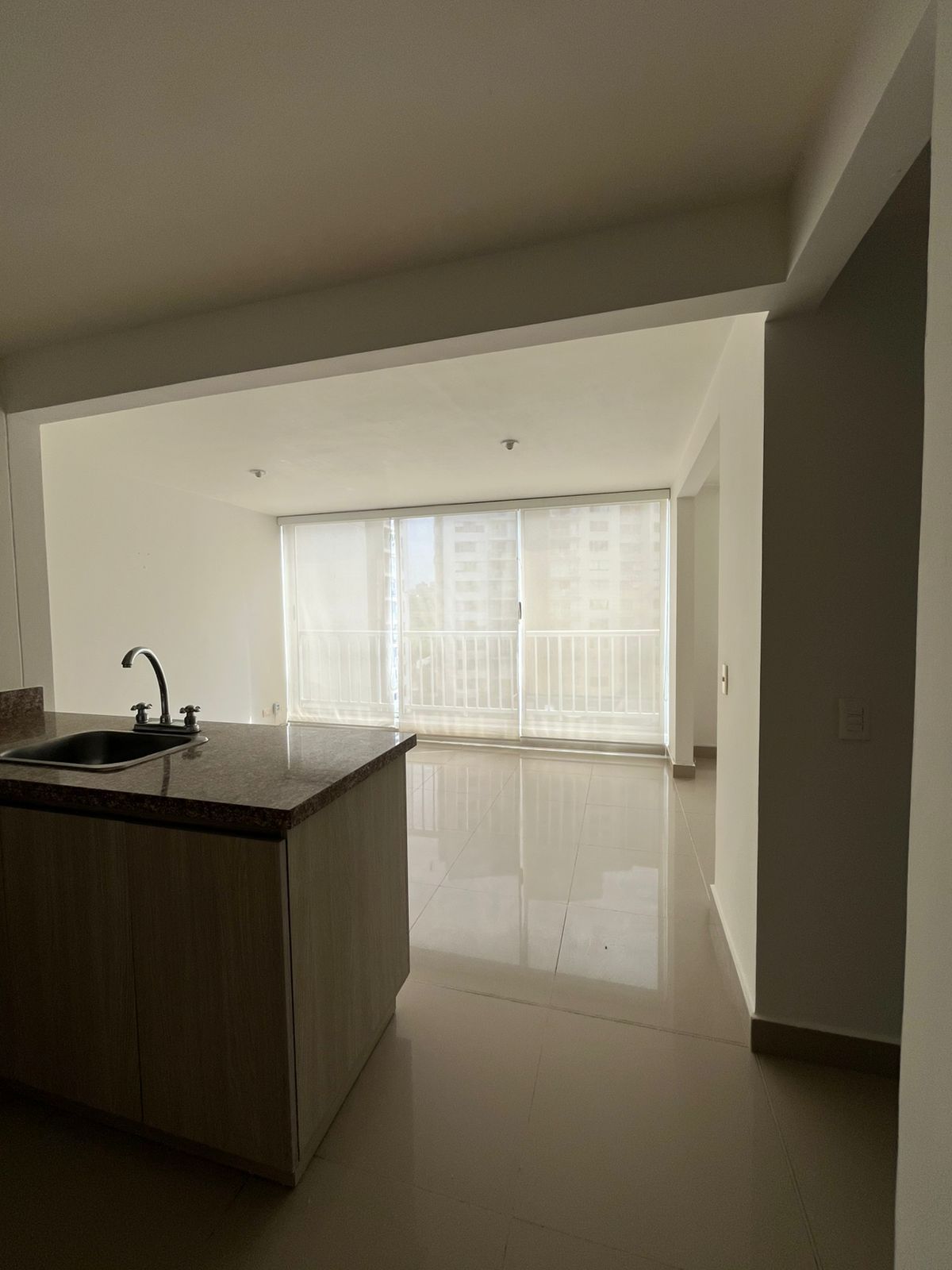 Apartamento en arriendo Atlántico Barranquilla Cr Madeira 56 m2 Habitaciones 2 Baños 2 Garajes 1 Precio $1800000