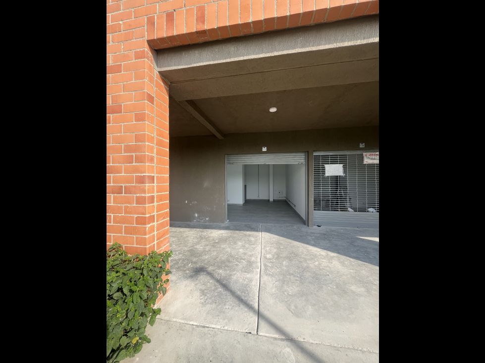 Local en arriendo Valle Del Cauca Cali Cali 31 m2 Habitaciones 0 Baños 1 Garajes 0 Precio $2750000