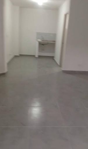 Local en arriendo Antioquia Itagüí Centro 24 m2 Habitaciones 0 Baños 1 Garajes 0 Precio $2000000