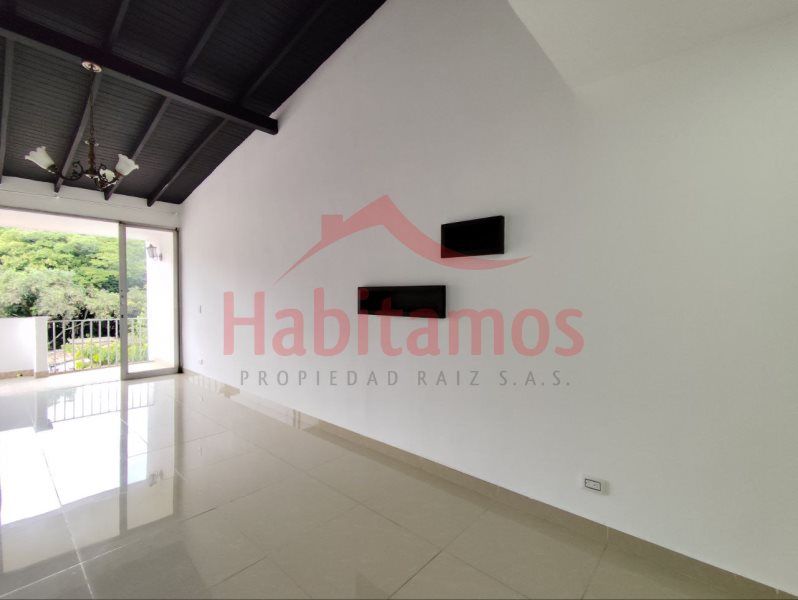 Apartamento en arriendo Antioquia Medellín Las Acacias 110 m2 Habitaciones 3 Baños 2 Garajes 1 Precio $3000000