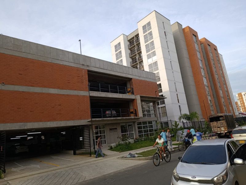 Apartamento en arriendo Valle Del Cauca Cali El Trébol 65 m2 Habitaciones 3 Baños 2 Garajes 0 Precio $1400000