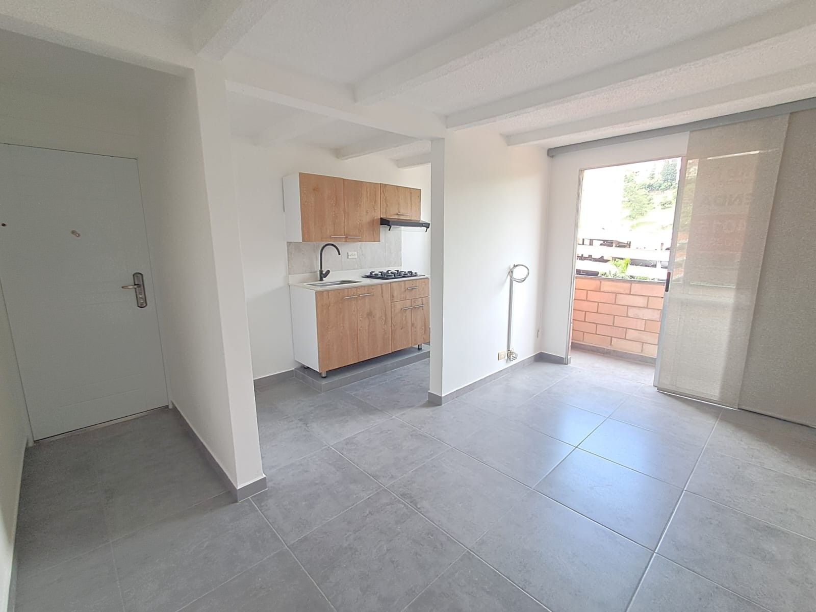 Apartamento en arriendo Antioquia Medellín La Hondonada 50 m2 Habitaciones 2 Baños 1 Garajes 0 Precio $1950000