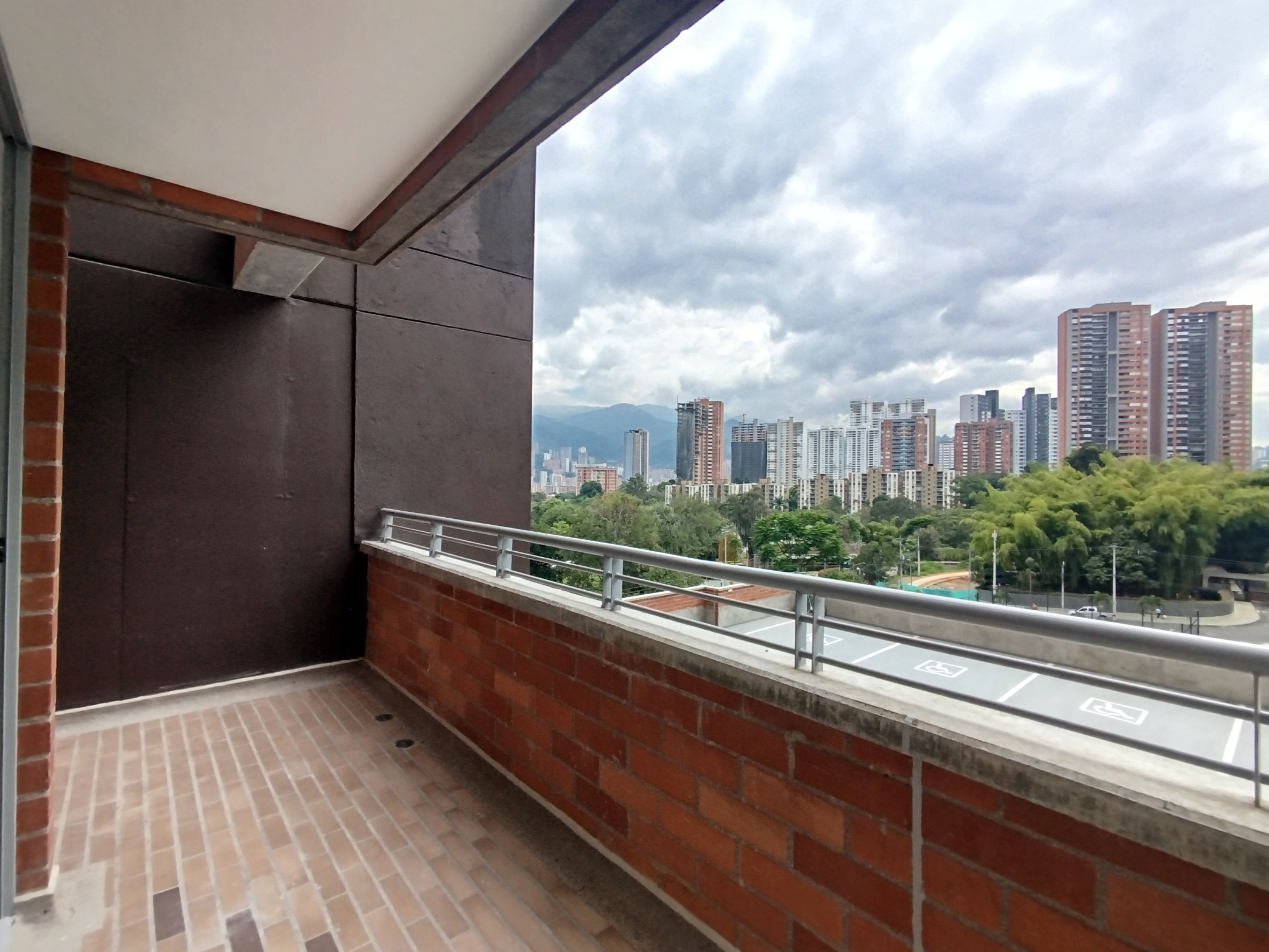 Apartamento en arriendo Antioquia Itagüí Ditaires 62 m2 Habitaciones 2 Baños 2 Garajes 1 Precio $2450000