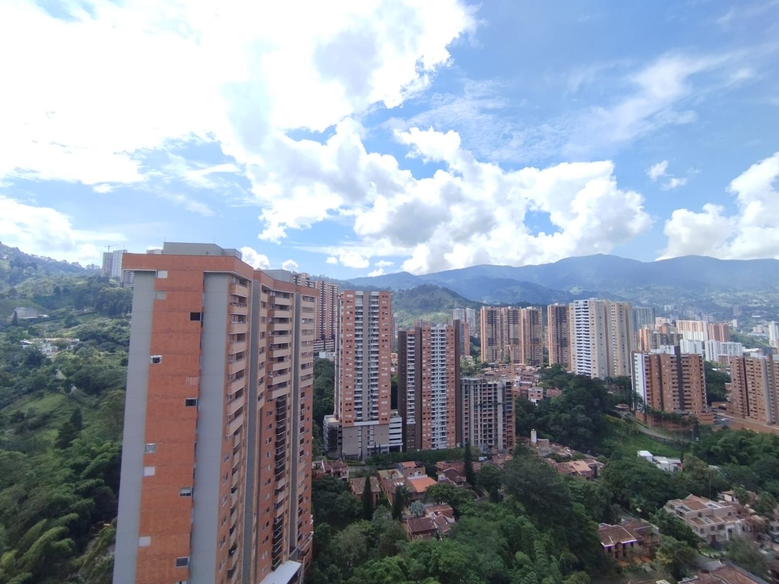 Apartaestudio en arriendo Antioquia Sabaneta Vegas De La Doctora 44 m2 Habitaciones 1 Baños 1 Garajes 1 Precio $1900000