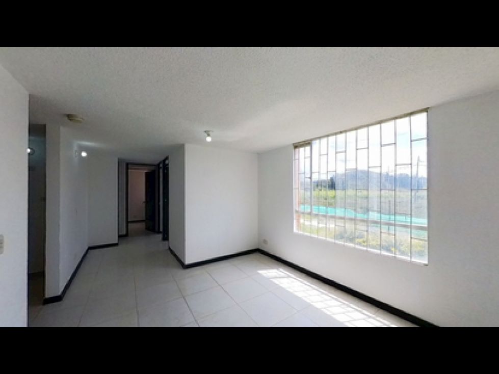 Apartamento en venta Cundinamarca Soacha Cr La Grandeza Et Iii 53 m2 Habitaciones 3 Baños 2 Garajes 0 Precio $140000000