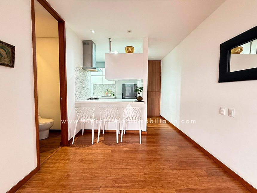 Apartaestudio en arriendo Antioquia Medellín Los Naranjos 65 m2 Habitaciones 1 Baños 2 Garajes 1 Precio $4000000