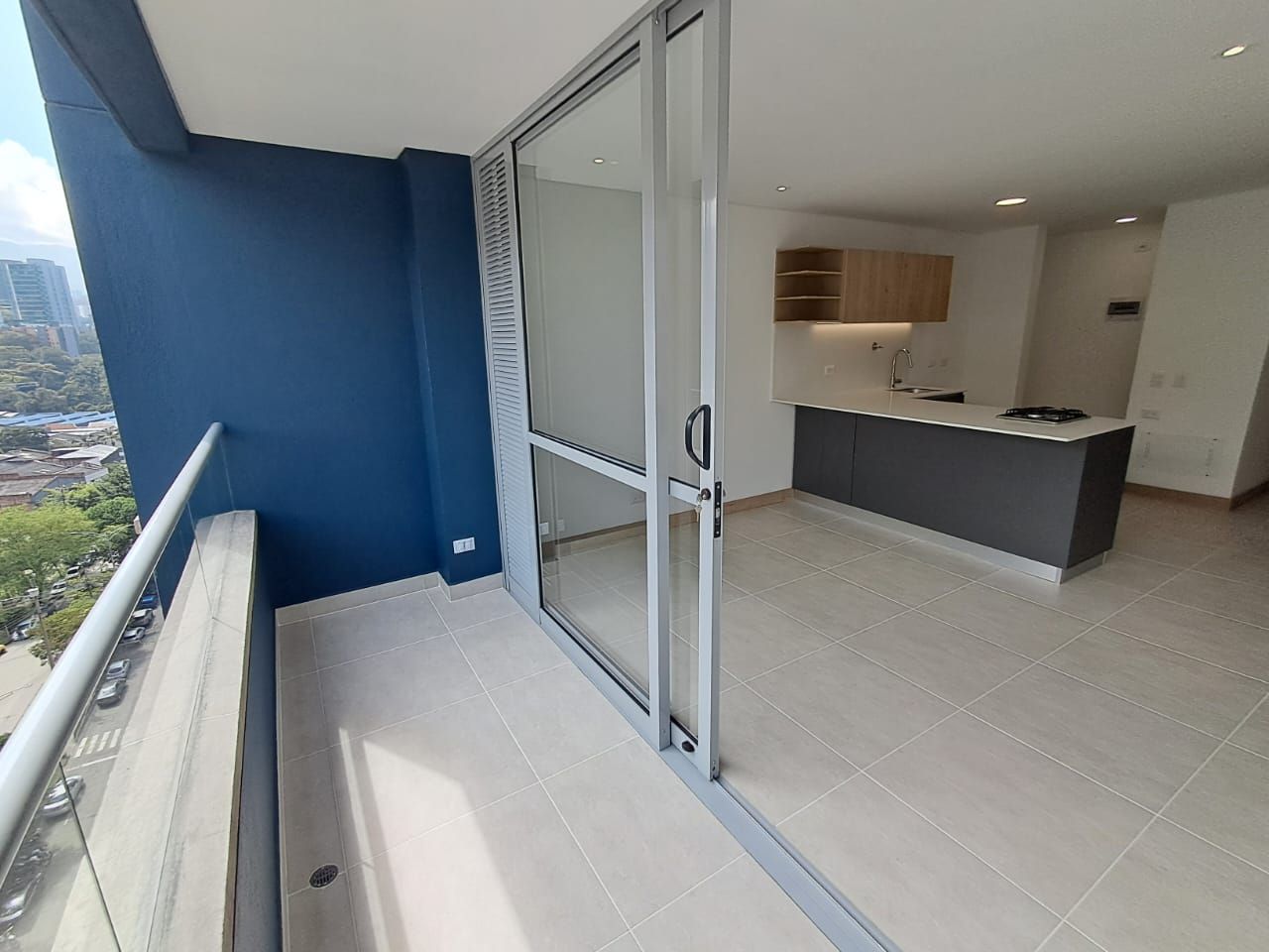 Apartamento en arriendo Antioquia Medellín Simesa 52 m2 Habitaciones 1 Baños 2 Garajes 1 Precio $3100000
