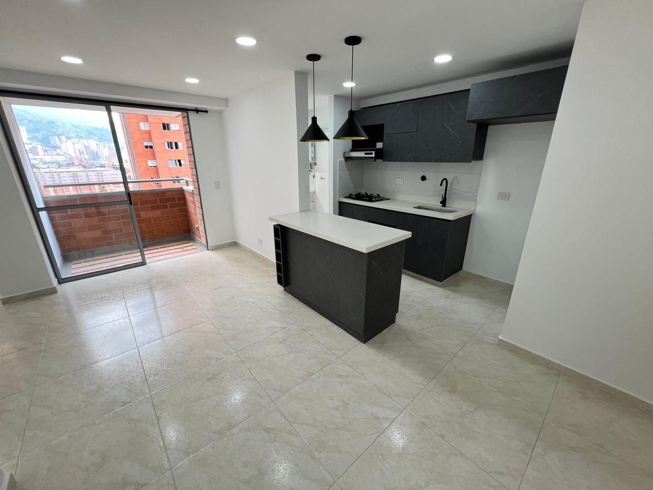 Apartamento en arriendo Antioquia Itagüí Fátima 65 m2 Habitaciones 2 Baños 2 Garajes 1 Precio $2200000
