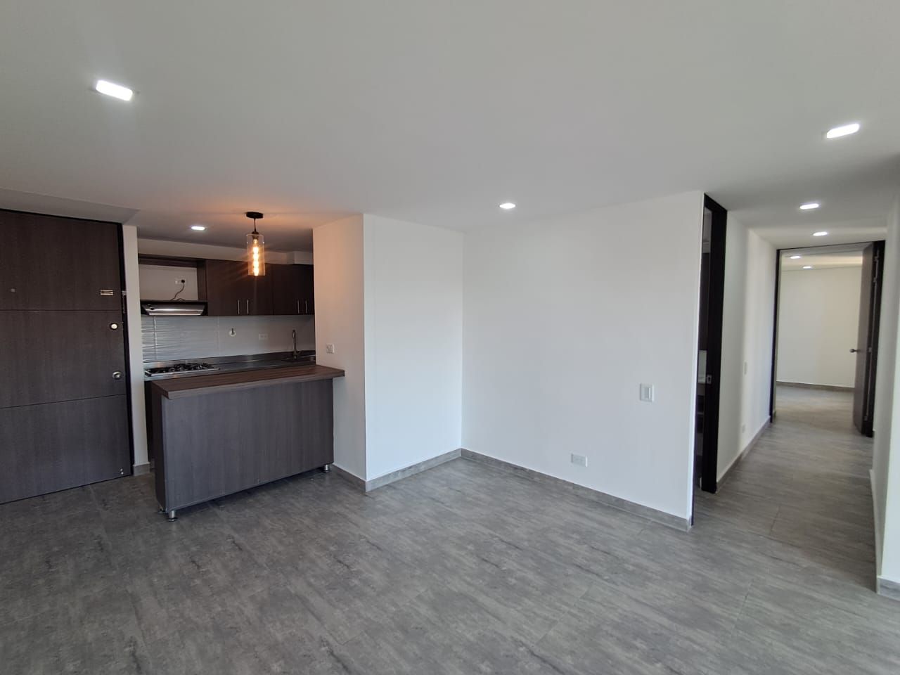 Apartamento en arriendo Antioquia Rionegro Santa Ana 76 m2 Habitaciones 3 Baños 2 Garajes 1 Precio $2400000